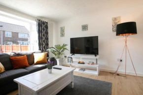 Maltby House, Rotherham for contractors & Families, free parking, free wifi